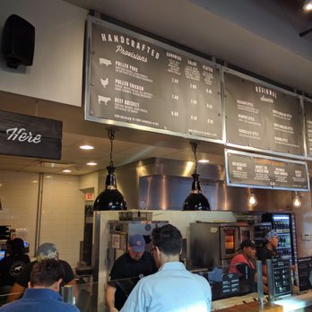 Blackwood BBQ - Friendly people at the counter - Barbeque Near Me - Chicago, Illinois
