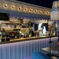 Pinchos - The bar where you pick up all your drinks, the water/water glasses, silverware and napkins