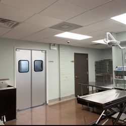 Paws and Feathers Emergency Hospital