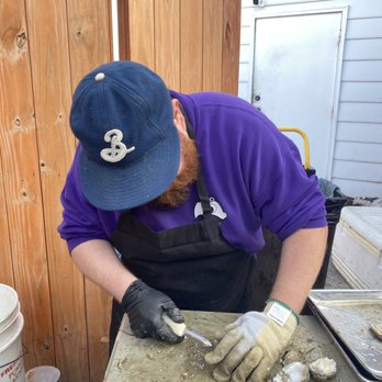Get Tight Lounge - Shucking oysters - Lounges Near Me - Richmond, Virginia Get Tight Lounge - Shucking oysters - Lounges Near Me - Richmond, Virginia