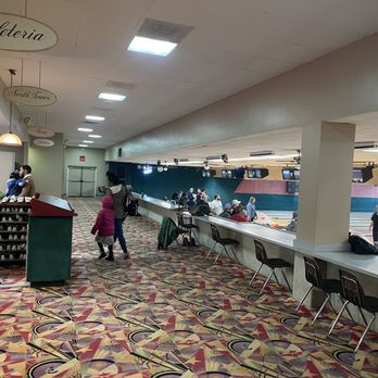 Tropicana Lanes - Interior - Bowling Near Me - Saint Louis, Missouri Tropicana Lanes - Interior - Bowling Near Me - Saint Louis, Missouri