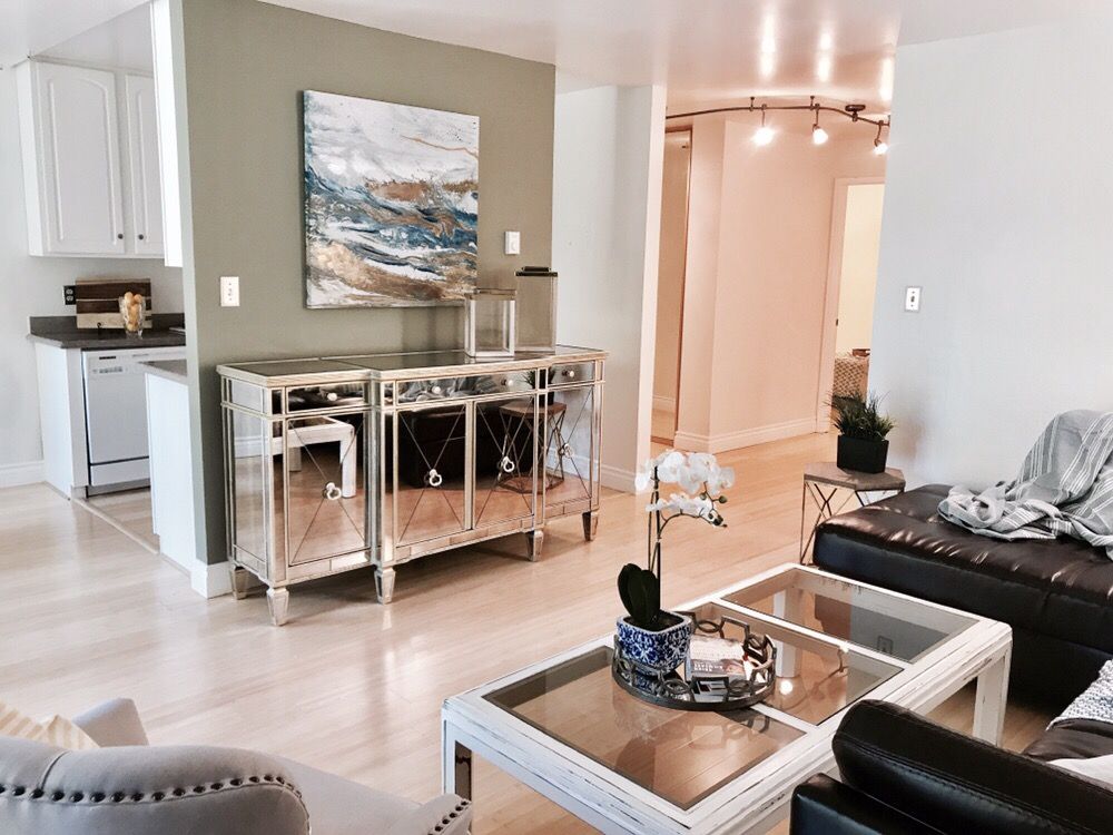 DESIGN AND STAGING NETWORK - Updated July 2025 - 41 Photos - 15466 Los ...
