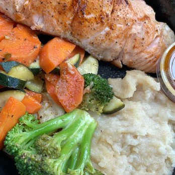 Fish City Grill - Garlic Caper Grilled Salmon w/ Seasonal Veggies & Mashed Potatoes to-go - Seafood Near Me - Mansfield, Texas Fish City Grill - Garlic Caper Grilled Salmon w/ Seasonal Veggies & Mashed Potatoes to-go - Seafood Near Me - Mansfield, Texas
