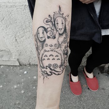 Dots and Daggers - Tattoo Near Me - Vienna, 9