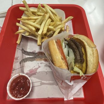 In-N-Out Burger - Double double - Fast Food Near Me - Henderson, Nevada