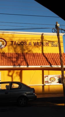 TACOS AL VAPOR “GIL” by null