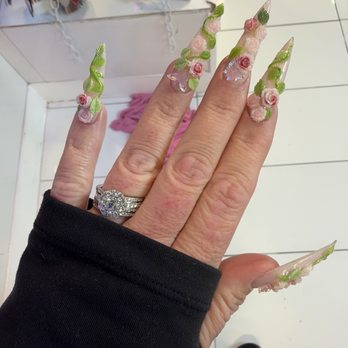 Pastel Nail studio - KK is very talented love - Nail Salons Near Me - Boston, Massachusetts