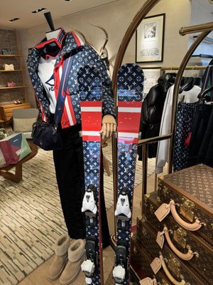 Louis Vuitton Aspen by null