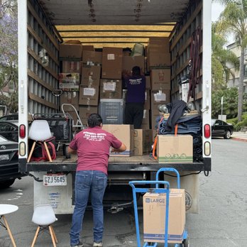 Velazquez Movers - Movers Near Me - Vista, California