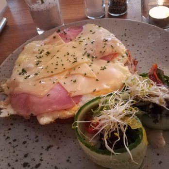 't Ogenblik - Uitsmijter met ham en kaas - Cafes Near Me - Den Haag, ZH 't Ogenblik - Uitsmijter met ham en kaas - Cafes Near Me - Den Haag, ZH