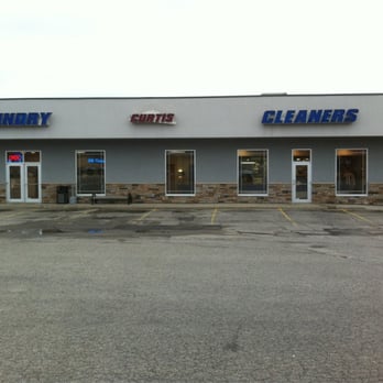 Curtis Cleaners - Front of building - Laundry Services Near Me - Lowell, Michigan Curtis Cleaners - Front of building - Laundry Services Near Me - Lowell, Michigan