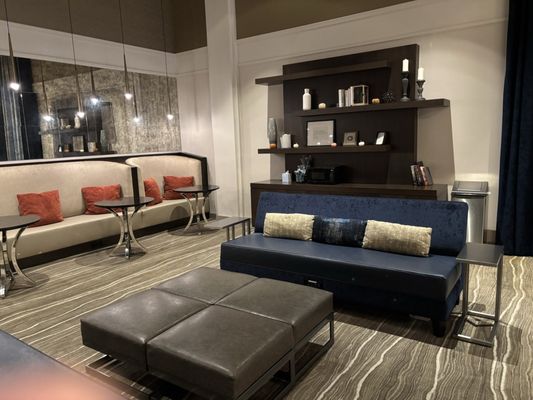 New Haven Hotel by null