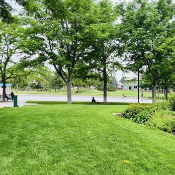 Plum Valley Park - Basketball courts - Parks Near Me - Highlands Ranch, Colorado