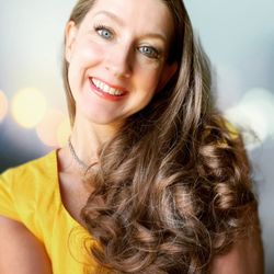 Shoshona King - William Raveis Real Estate