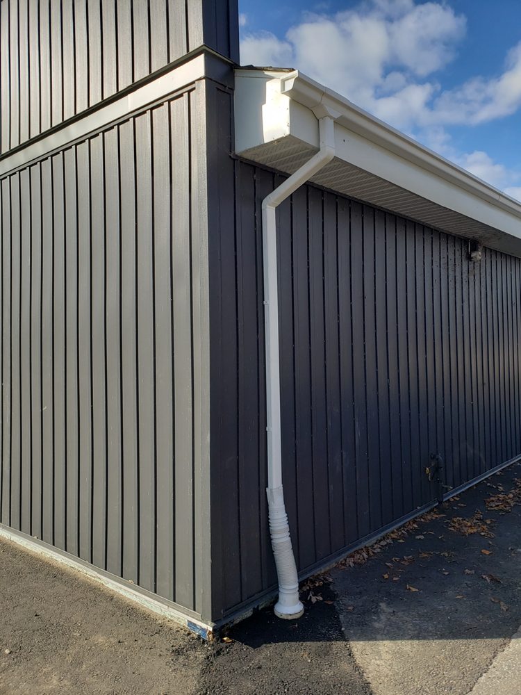 ARMOURED EXTERIORS 14 Photos North Bay, Ontario, Canada Siding