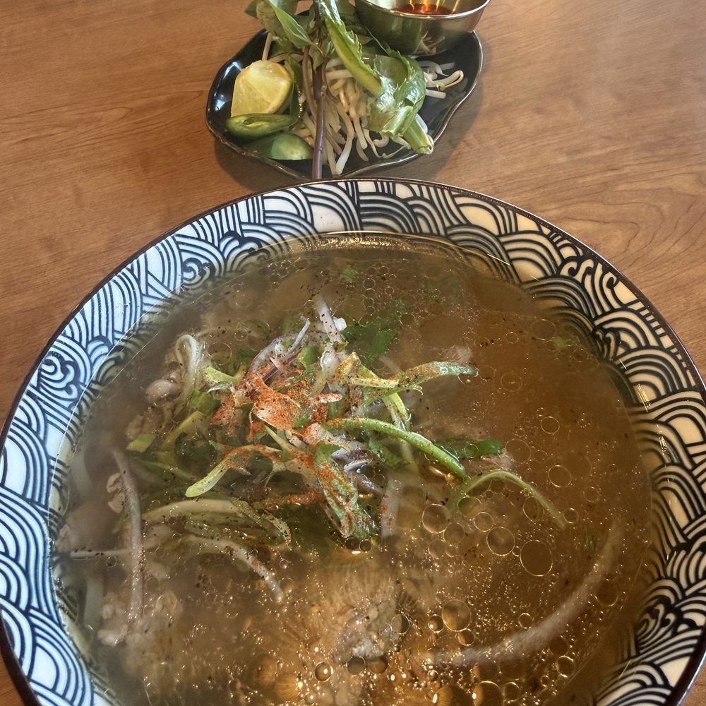Me’s Kitchen - Filet Pho - Vietnamese Near Me - Sacramento, California
