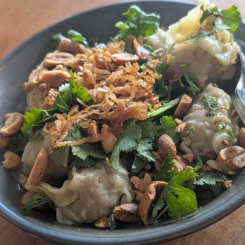 District Eleven - Truffle wontons 10/10 - Vietnamese Near Me - Vancouver, British Columbia