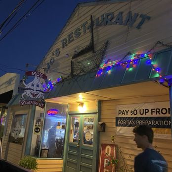 Mo's Restaurant - My favorite new spot - Haitian Near Me - Key West, Florida