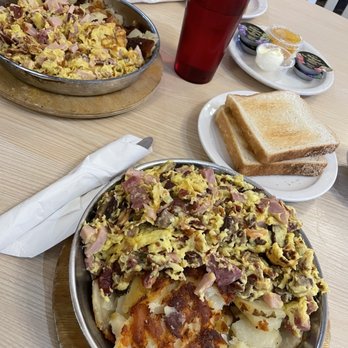 Tempo Cafe - Coffee & Tea Near Me - Chicago, Illinois