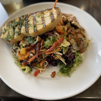 Urban Plates - Asian Chicken Noodle Salad - New American Near Me - Sunnyvale, California