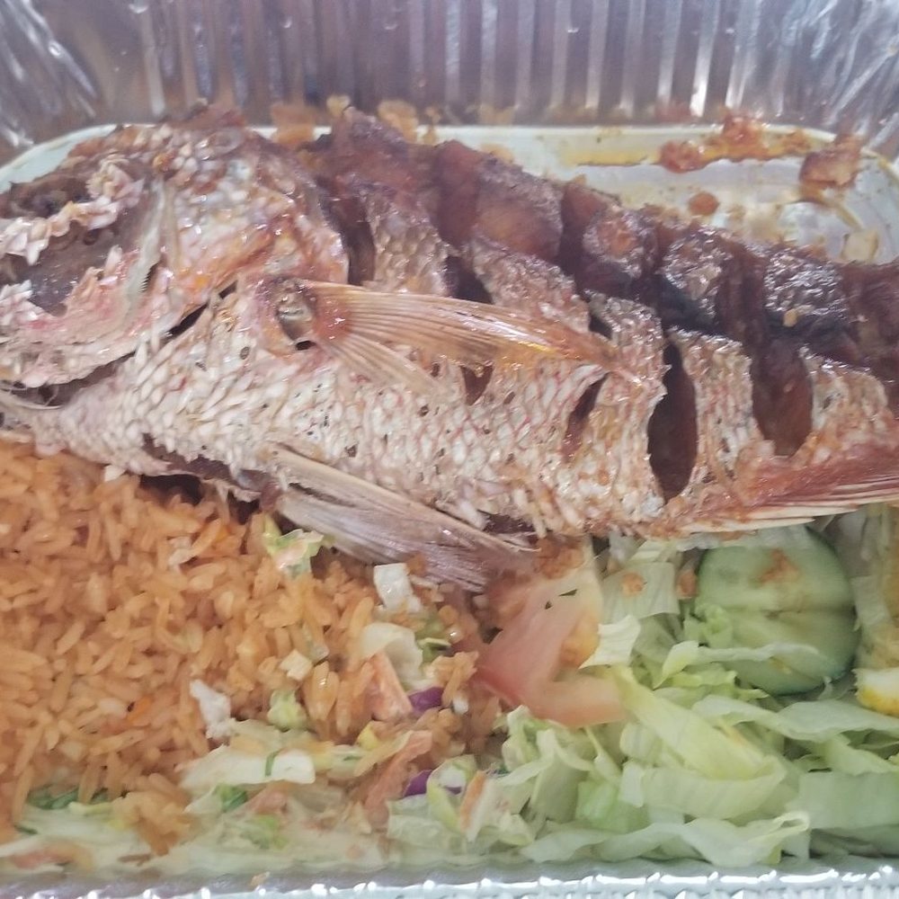 Whole fried fish Whole fried fish