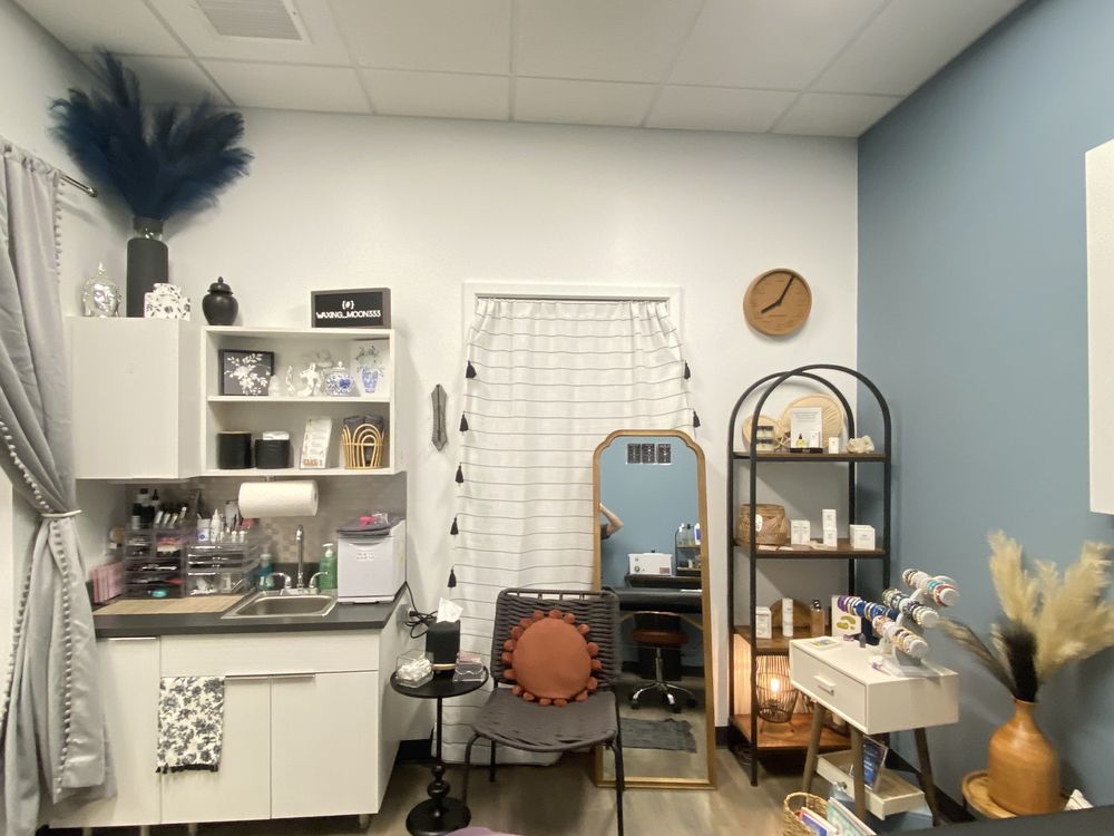 WAXING MOON 32 Photos 706 E Market St, West Chester, Pennsylvania