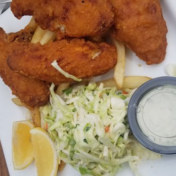 Hennessey's Tavern - Guinness fish n' chips - Irish Near Me - Carlsbad, California