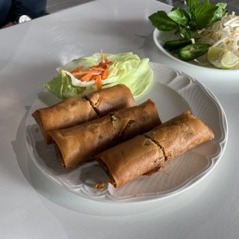 Pho Viet - Fried spring rolls with pork and shrimp - Vietnamese Near Me - Cherry Hill, New Jersey Pho Viet - Fried spring rolls with pork and shrimp - Vietnamese Near Me - Cherry Hill, New Jersey