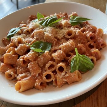 Marmo - Rigatoni alla vodka - Italian Near Me - Houston, Texas Marmo - Rigatoni alla vodka - Italian Near Me - Houston, Texas