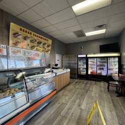 Dakao Sandwiches - Interior