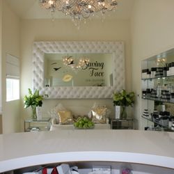 Saving Face Skin Solutions - Front Desk