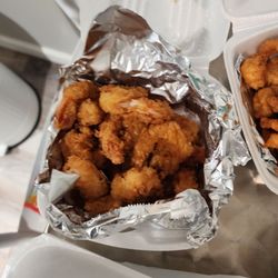 Hwy 77 Fish Market - Gator bites