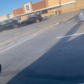 ALDI - Grocery Near Me - Fountain Valley, California