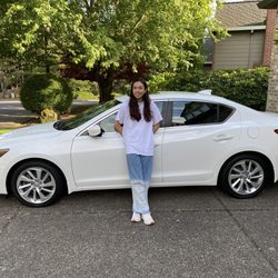 Herzog-Meier Mazda - Happy driver of car new to her