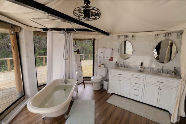 Loving Heart Retreats by null