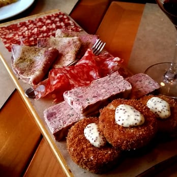 Chi Spacca - Affetati Misti Charcuterie! - Italian Near Me - Los Angeles, California Chi Spacca - Affetati Misti Charcuterie! - Italian Near Me - Los Angeles, California