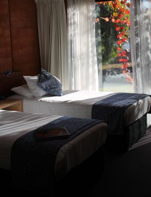 Best Western by null