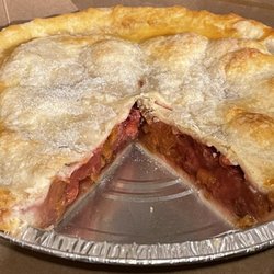 Thomas Farmhouse Kitchen & Pie Pantry - Strawberry rhubarb.