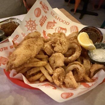 Aqua Boil - Seafood Combo Basket - Seafood Near Me - New York, New York