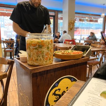 Seis Vecinos Restaurant - Little cart I told yall about - Latin American Near Me - Bronx, New York Seis Vecinos Restaurant - Little cart I told yall about - Latin American Near Me - Bronx, New York