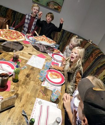 Victoria’s Pizzeria by null