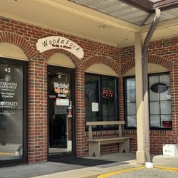 Woodstock Grill & Pizza - Entrance