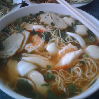 Pho Hoa Lao - Seafood Egg Noodle Soup - Vietnamese Near Me - Oakland, California Pho Hoa Lao - Seafood Egg Noodle Soup - Vietnamese Near Me - Oakland, California