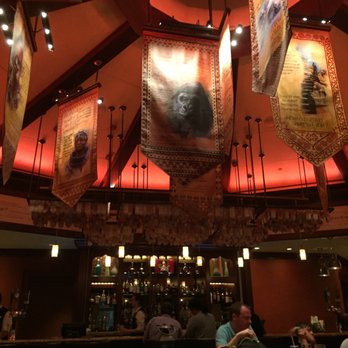 Tiffins Restaurant - Gorgeous decor - New American Near Me - Lake Buena Vista, Florida Tiffins Restaurant - Gorgeous decor - New American Near Me - Lake Buena Vista, Florida