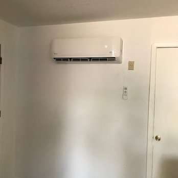 Poppy's Pointe - Cabin one mini split AC! - Resorts Near Me - Buchanan Dam, Texas Poppy's Pointe - Cabin one mini split AC! - Resorts Near Me - Buchanan Dam, Texas