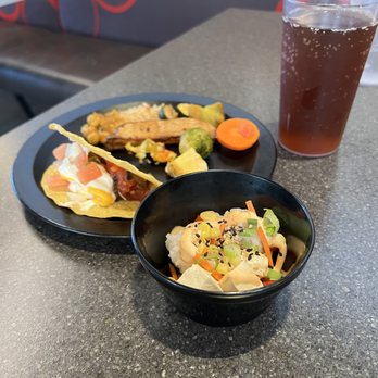 SFU Dining Commons - Coffee & Tea Near Me - Burnaby, British Columbia