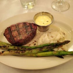 Mo’s A Place For Steaks