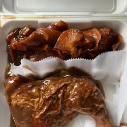 King Of Soul Cafe - Smothered baked chicken and yams