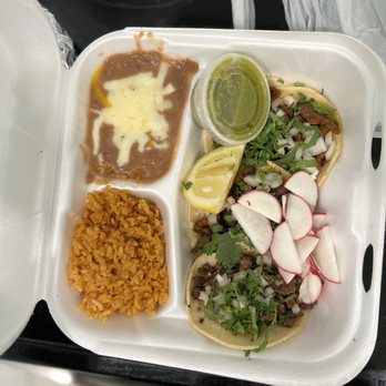 Santi's Mexican Grill - Three taco plate - mmmmm - Mexican Near Me - Newman, California Santi's Mexican Grill - Three taco plate - mmmmm - Mexican Near Me - Newman, California