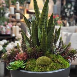 Designer Flower Center